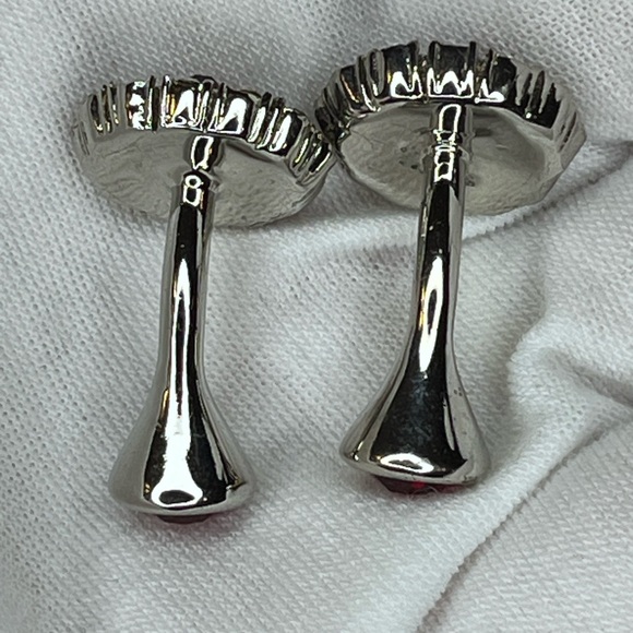 Cufflinks with St. George’s Cross pattern on blue background - Picture 3 of 4